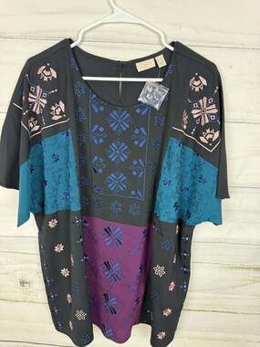 LOGO Lavish by Lori Goldstein Embroidered and Beaded Colorblock Tunic Top